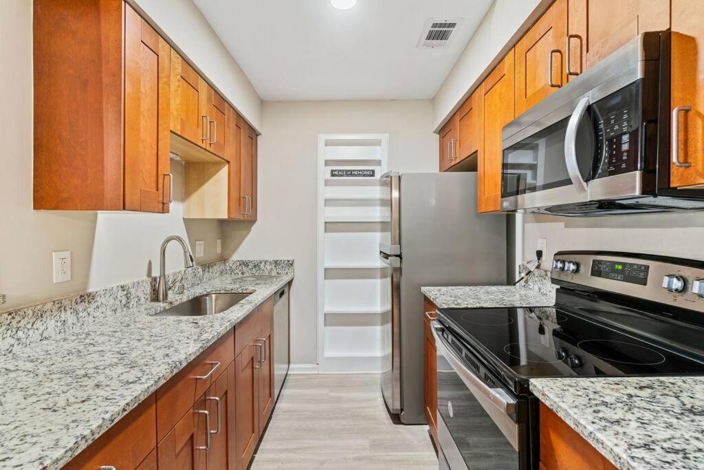 M1 - Private And Serene 1Bdr 1Ba Ensuite Shared Room Atlanta Ngoại thất bức ảnh